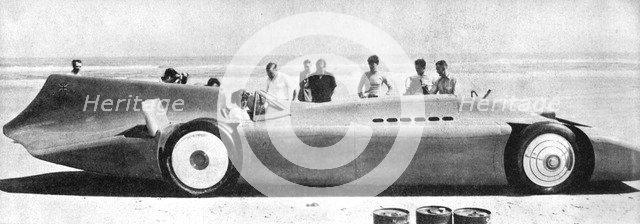Sir Malcolm Campbell (1885-1948) in 'Bluebird', Daytona Beach, Florida, 7th March 1935 1936).  Creator: Unknown.