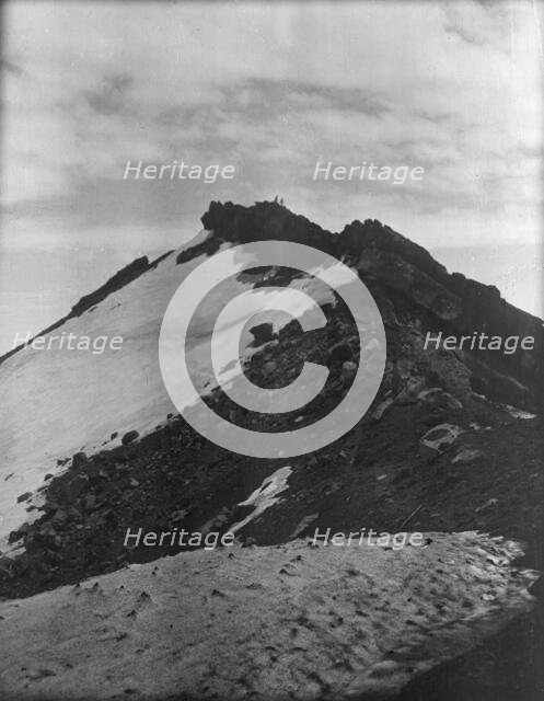 Travel views of Japan and Korea, 1908. Creator: Arnold Genthe.