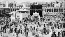 Mecca's great mosque, Mecca, Saudi Arabia, 1922. Artist: Unknown