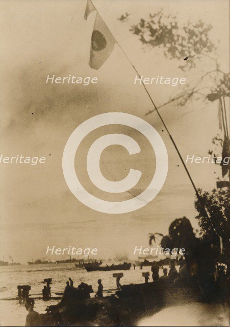 A Japanese convoy disembark troops on a Pacific island, c.1943. Artist: Unknown