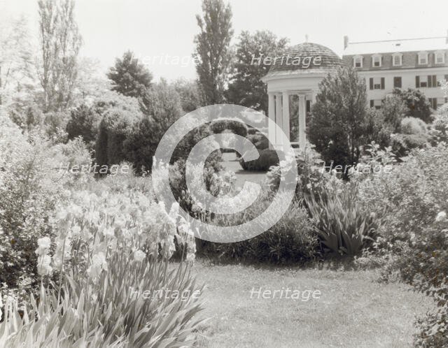 "Belvoir," Fairfax Harrison house, Star Route 709, The Plains, Fauquier County, Virginia, 1928. Creator: Frances Benjamin Johnston.