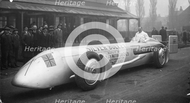 Kaye Don with the Sunbeam Silver Bullet, 1930. Artist: Unknown