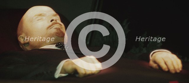 The Lenin's dead body at the Lenin's Mausoleum Artist: Anonymous  