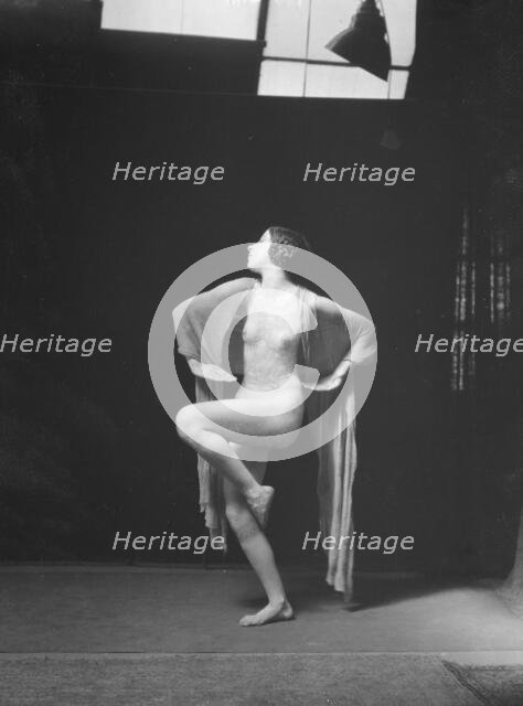 Seibel, Ernani, Miss, 1919 June 21. Creator: Arnold Genthe.