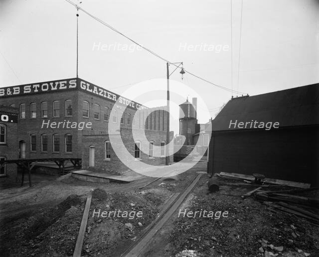 Glazier Stove Company, brass foundry, Chelsea, Mich., between 1900 and 1910. Creator: William H. Jackson.