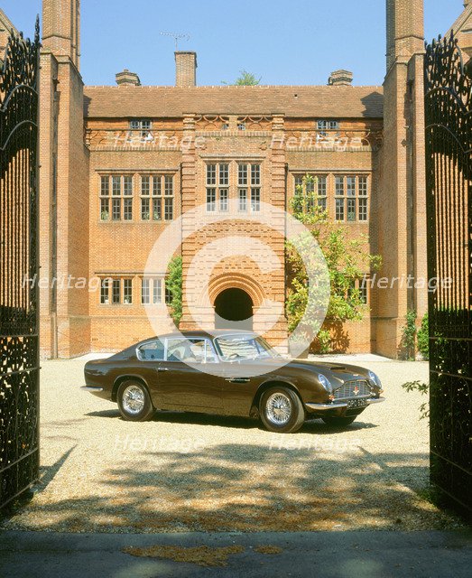 1970 Aston Martin DB6 MkII Vantage. Artist: Unknown.