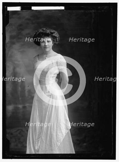 Miss Z. Gaddis, between 1913 and 1918. Creator: Harris & Ewing.