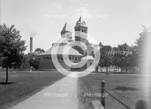 U. of M[ichigan], Ann Arbor, Library, between 1880 and 1901. Creator: Unknown.