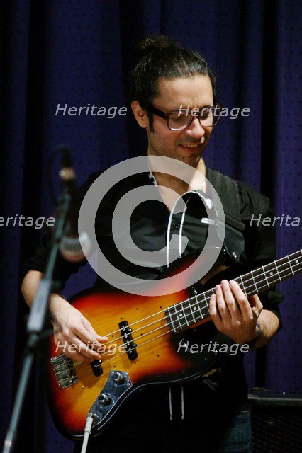 Ricardo Rodriguez, Watermill Jazz Club, Dorking, Surrey, Jan 2016. Artist: Brian O'Connor.
