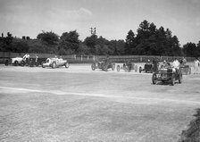 Motor racing at Brooklands. Artist: Bill Brunell.