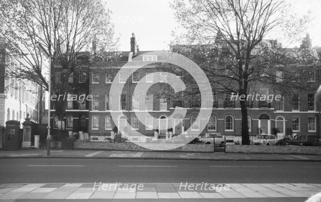 231-245 Kennington Lane, Lambeth, London, c1945-1980. Artist: Eric de Maré