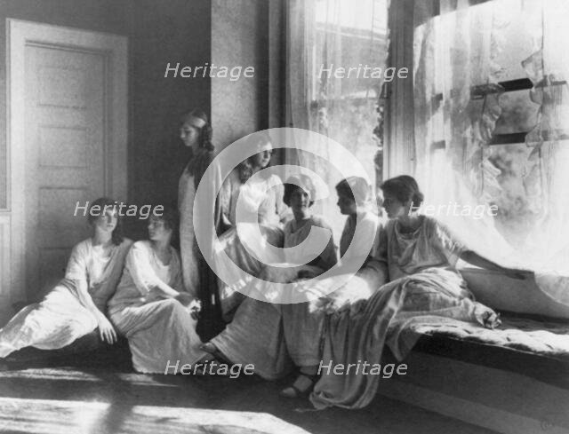 Isadora Duncan's dancers, n.d.. Creator: Frances Benjamin Johnston.