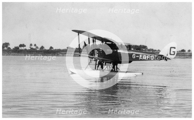 Alan Cobham's De Havilland DH50 landing on the Tigris, Iraq, 1926. Artist: Unknown