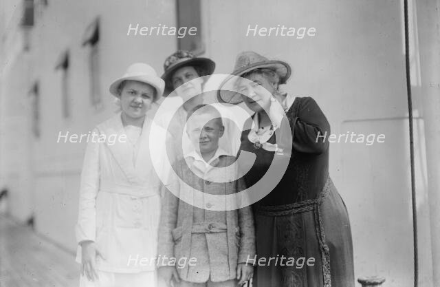 Ernestine Schumann-Heink & her son's family, 1919. Creator: Bain News Service.