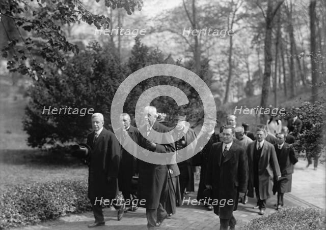 Allied Commission To U.S. At Mount Vernon - In Groups Stolling About Grounds..., 1917. Creator: Harris & Ewing.