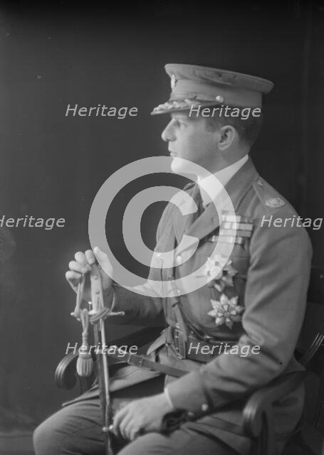 Von Holm, Fritz, Dr., portrait photograph, between 1913 and 1923. Creator: Arnold Genthe.