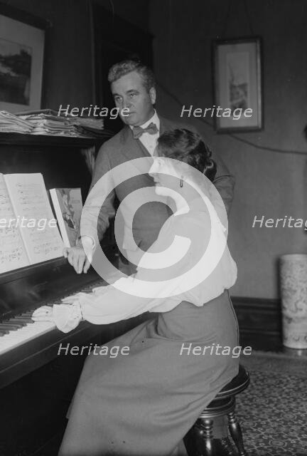 MacLennan & Easton, between c1915 and c1920. Creator: Bain News Service.