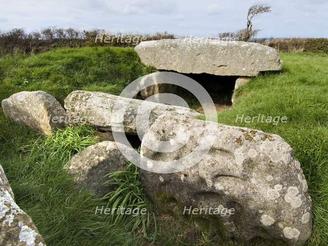 Tregiffian Burial Chamber, St Buryan, Cornwall, 2007. Artist: Historic England Staff Photographer.