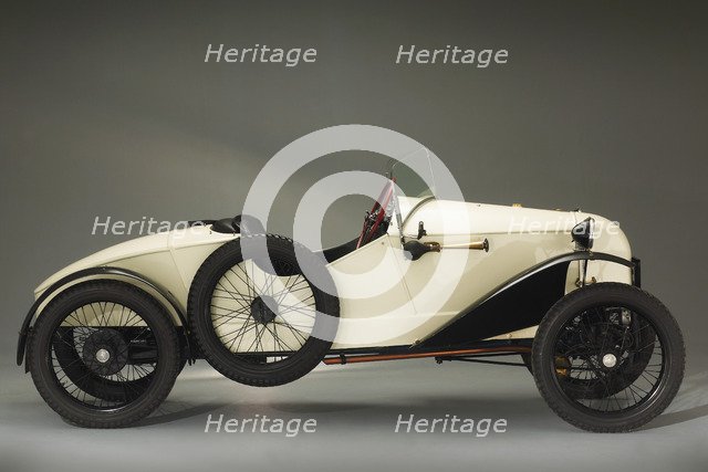 1925 Sima Violet Artist: Unknown.