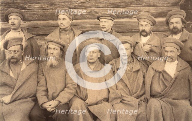 Convicts in Prison Uniform, 1906-1911. Creator: Isaiah Aronovich Shinkman.