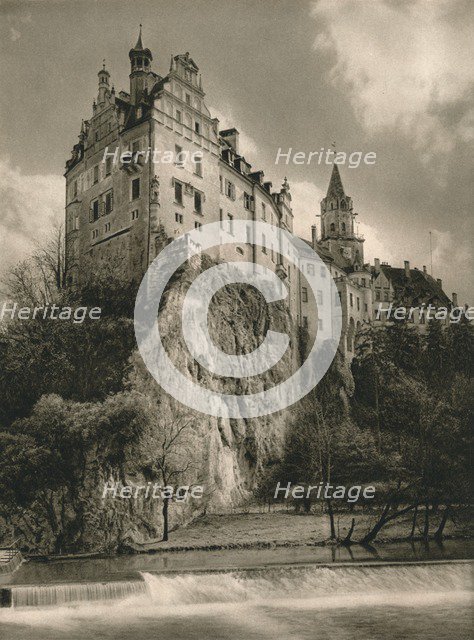 'Schloß Sigmaringen', 1931. Artist: Kurt Hielscher.