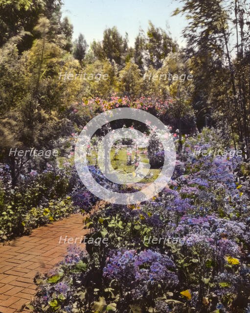 "Senuelo," Edward Ditmars Wetmore house, 1050 Channel Drive, Montecito, California, 1917. Creator: Frances Benjamin Johnston.