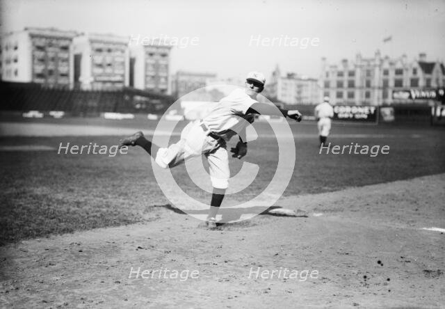 Russ Ford, New York AL (baseball), 1912. Creator: Bain News Service.