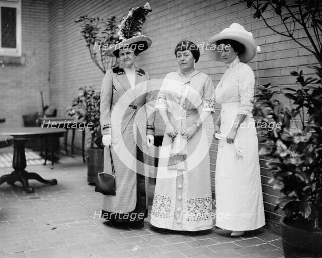 Mrs. Rob't Crain, Mrs. Norman E. Mack, Mrs. Tom Taggart, 1912. Creator: Bain News Service.