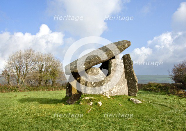 Trethevy Quoit, St Cleer, Cornwall, 2006. Artist: Historic England Staff Photographer.