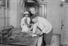 Cooking class, Gladys Kierstead, 13 Aug 1917. Creator: Bain News Service.