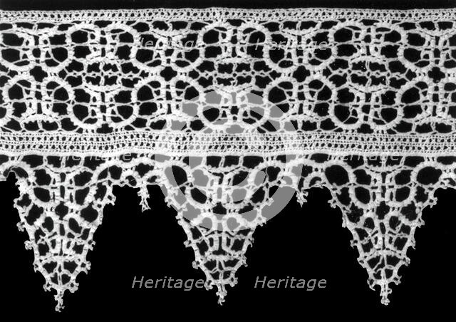 Border, Italy, 1850/1900 (based on pattern from first half of 17th century). Creator: Unknown.