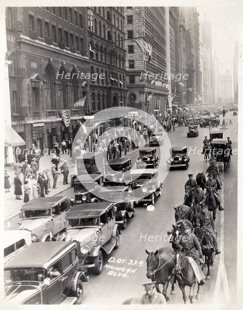 Field Artillery on Michigan Boulevard, Chicago, Illinois, USA, 1930. Artist: Unknown