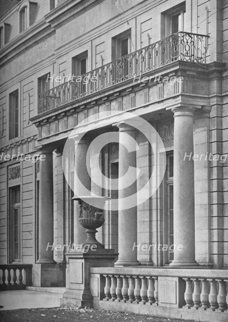 Exterior detail, Illinois Life Insurance Company Building, Chicago, Illinois, 1923.  Artist: Unknown.