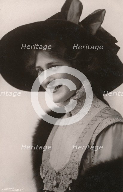 'Miss Phyllis Dare', (1890-1975), c1930. Creator: Unknown.