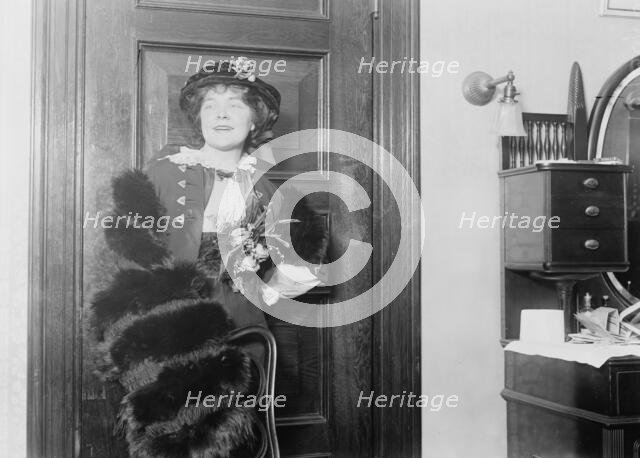 Mrs. B.B. Lindsey, between c1910 and c1915. Creator: Bain News Service.