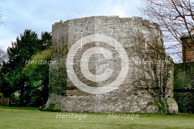 Roman multiangular tower, 3rd century.