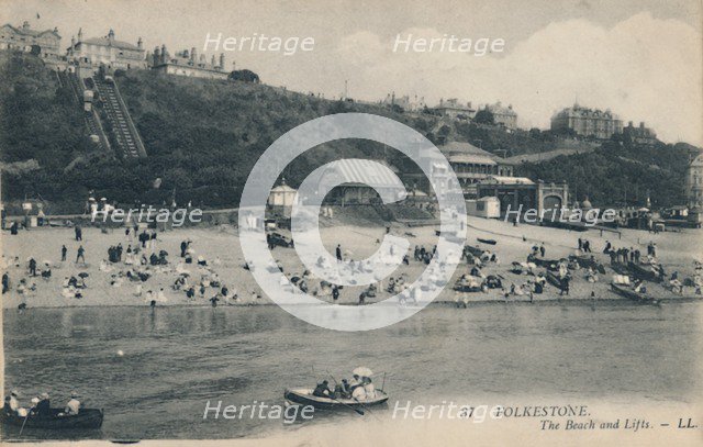 'Folkestone. The Beach and Lifts', late 19th-early 20th century. Artist: Unknown.