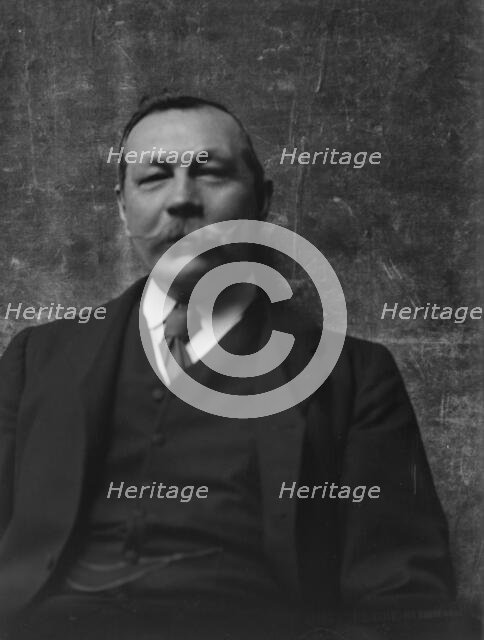 Doyle, Arthur Conan, Sir, portrait photograph, 1914 June 1. Creator: Arnold Genthe.