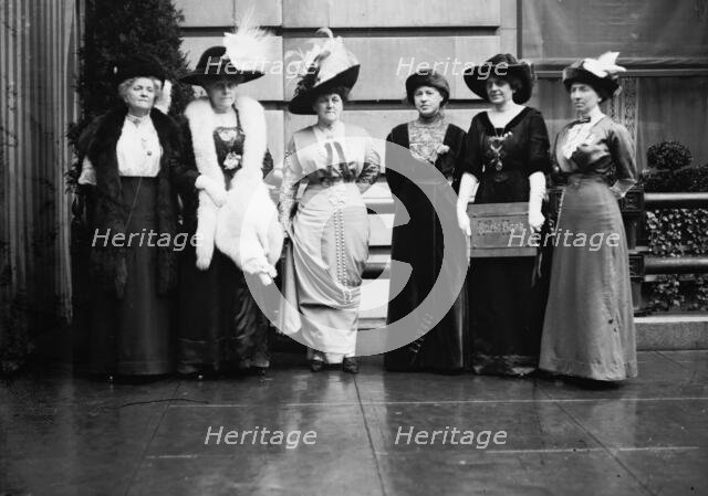 Mrs. J.S. Crosby, Mrs. Cullop, Mrs. S. Ayers, Mrs. Linthicum, Mrs. R.L. Henry, and Miss..., (1912?). Creator: Bain News Service.