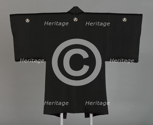 Man's Haori, Japan, late Edo period (1789-1868)/ Meiji period (1868-1912), 19th century. Creator: Unknown.