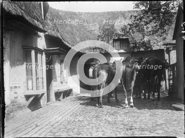 Royal Oak Inn, Wootton Rivers, Wiltshire, 1923. Creator: Katherine Jean Macfee.