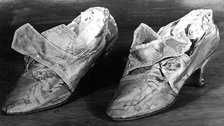 Woman's Shoes, England, c.1770s/80s. Creator: Unknown.