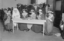 Helen Ware, Grace Schnebe, Chrystal Hearn, Frances Starr, Gladys Hanson, Lucy Weston, May 1917. Creator: Bain News Service.