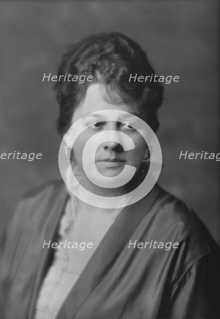 French, Pauline, Miss, portrait photograph, 1915. Creator: Arnold Genthe.