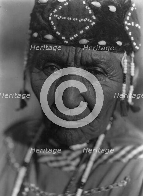 Wife of Modoc Henry [A]-Klamath, c1923. Creator: Edward Sheriff Curtis.