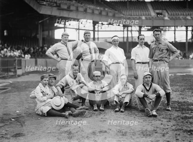 Metropolitan Club Team, Washington, 6/1/12, 1912. Creator: Bain News Service.