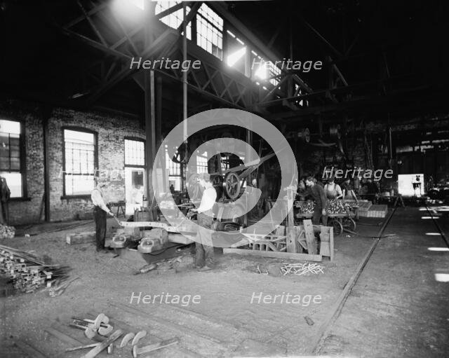 Blacksmith shop, Merchants' Despatch Transportation Co. [Company], between 1900 and 1905. Creator: Unknown.