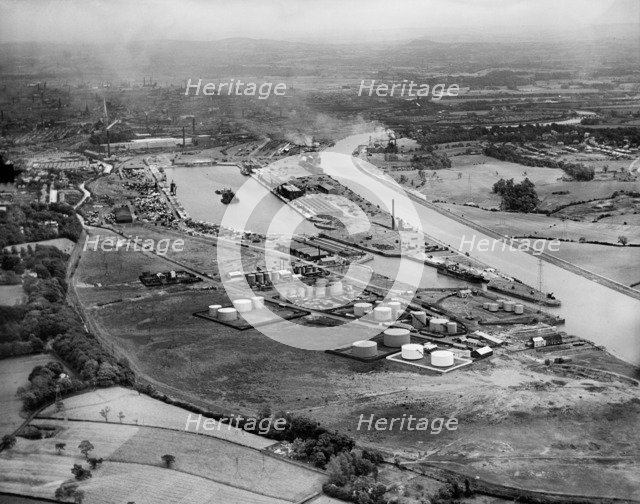 Preston Docks and the city from the north-west, Preston, Lancashire, 1932. Artist: Aerofilms.