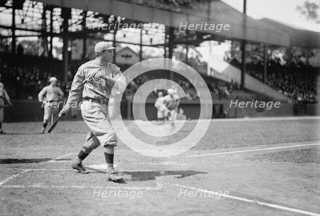 Harry Hooper, Boston Al (Baseball), 1913. Creator: Harris & Ewing.