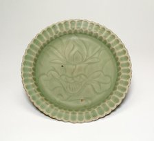 Foliate Dish with Lotus Flower, late Southern Song (1127-1279)/early Yuan dynasty, late 13th century Creator: Unknown.